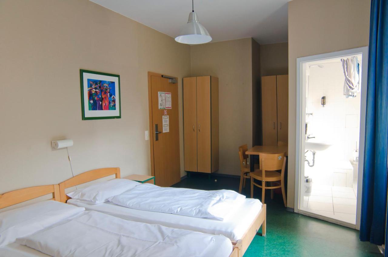 Happy Hotel Berlin Ngoại thất bức ảnh