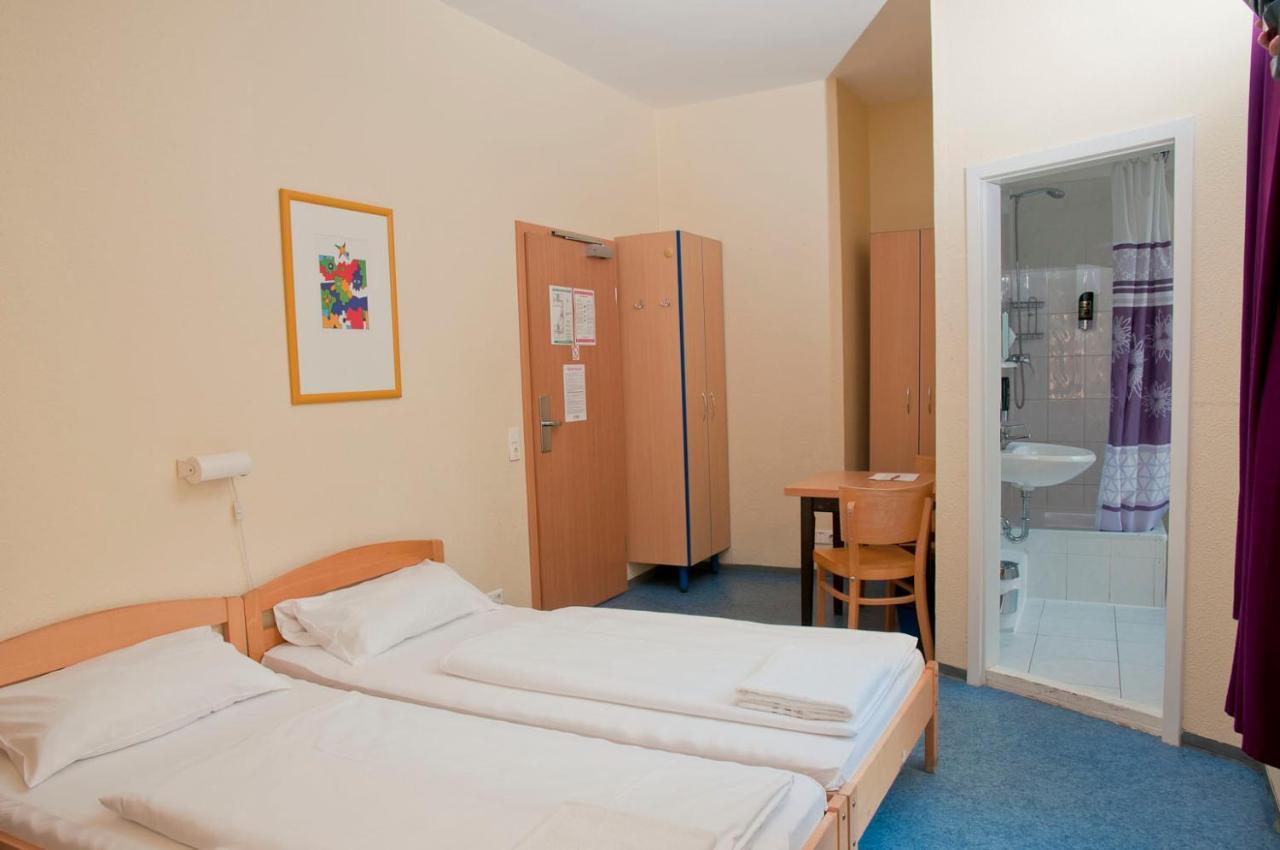 Happy Hotel Berlin Ngoại thất bức ảnh