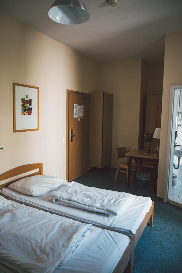 Happy Hotel Berlin Ngoại thất bức ảnh