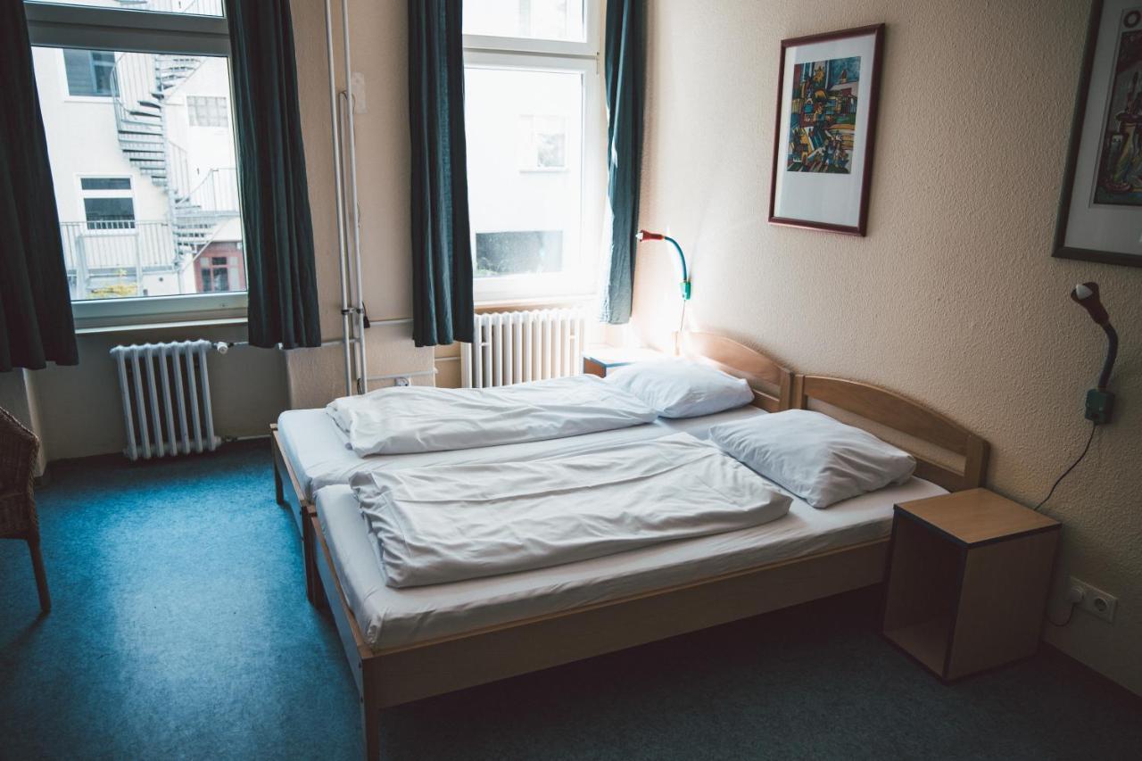 Happy Hotel Berlin Ngoại thất bức ảnh