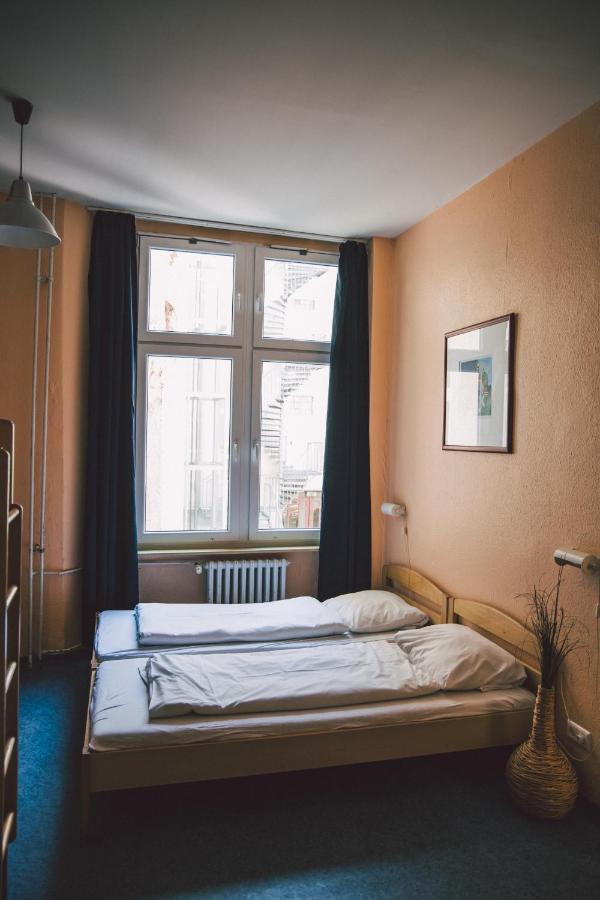 Happy Hotel Berlin Ngoại thất bức ảnh