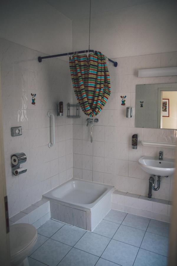 Happy Hotel Berlin Ngoại thất bức ảnh